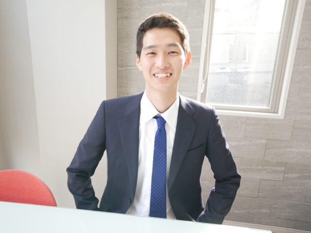 営業 圡屋